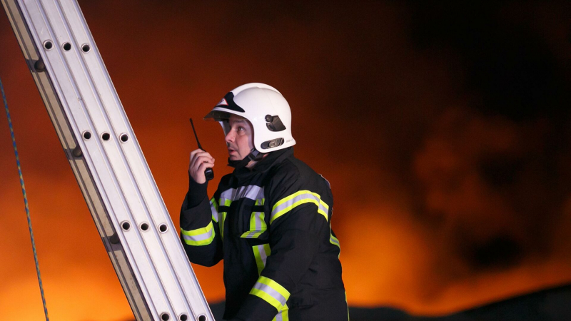 На юго-востоке Москвы потушили пожар на складе