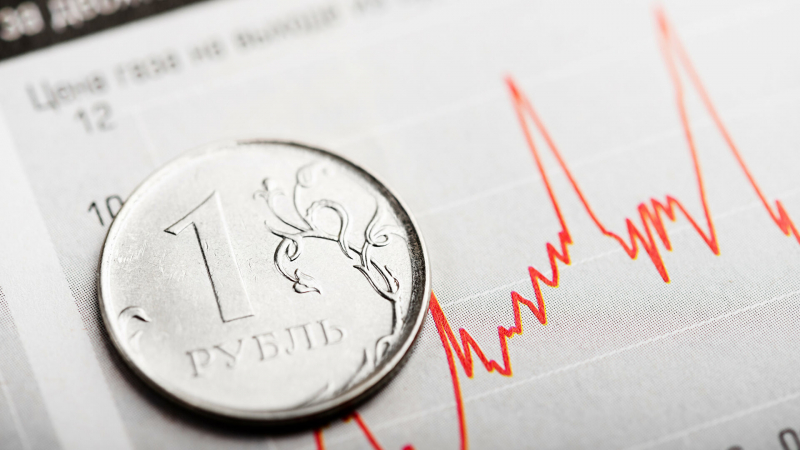 Официальный курс евро на среду снизился на 15 копеек