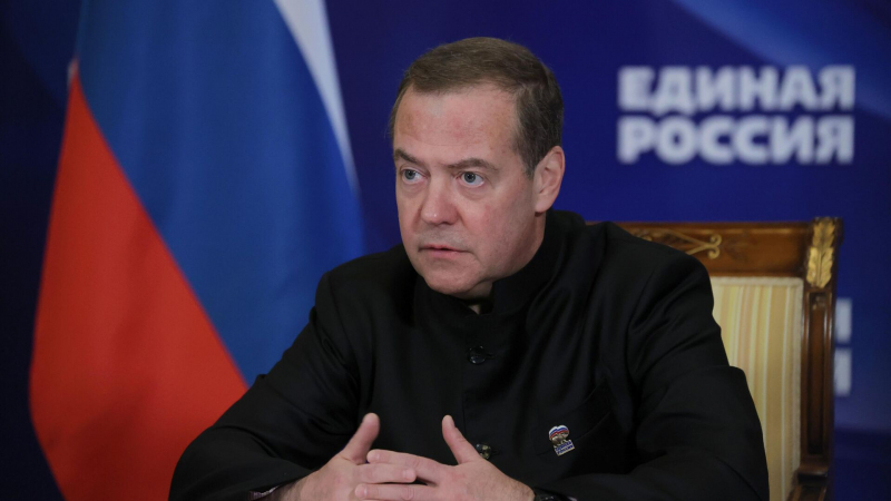 Медведев высказался о заявлениях Трампа об окончании конфликта на Украине