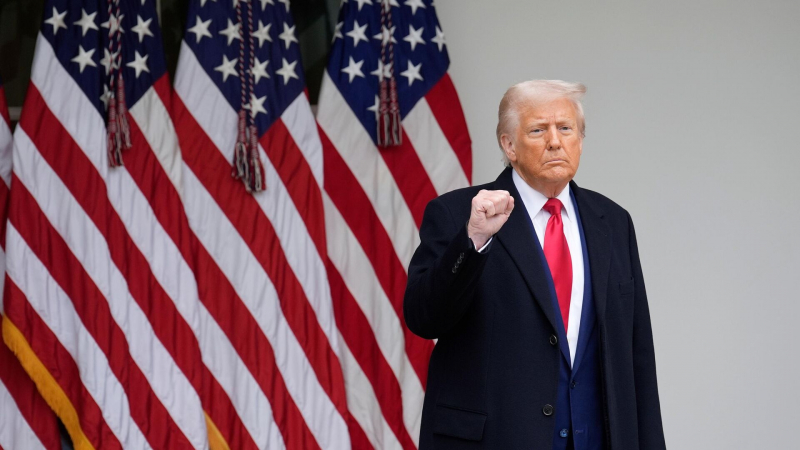 Трамп довел до 145% пошлины для Китая