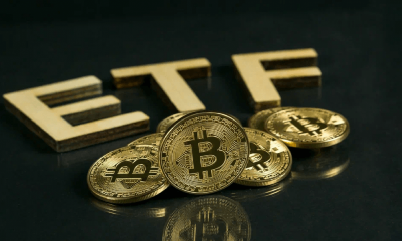 Биткоин-ETF сообщают о первых ежемесячных притоках с октября, поскольку цена стабилизируется