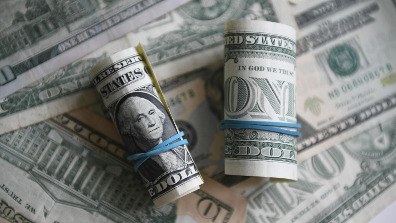Путин высказался об использовании США доллара как мировой валюты