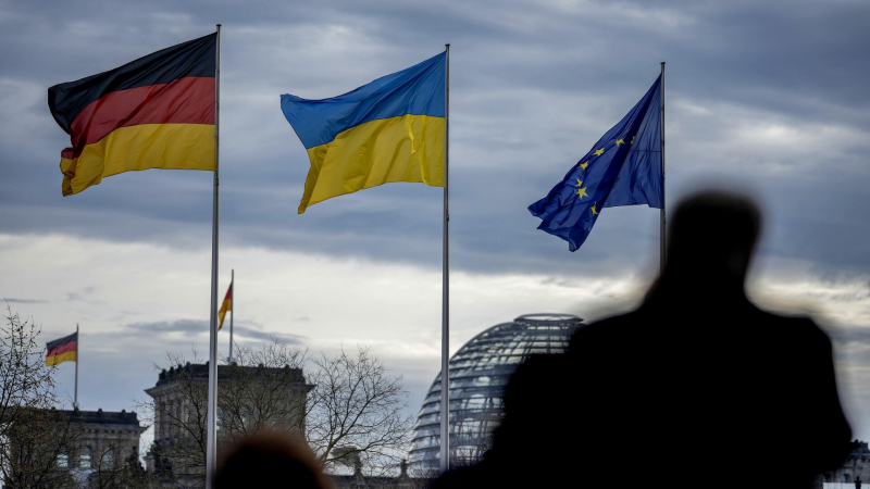В Германии начали массовое производство боевых дронов с ИИ для Украины